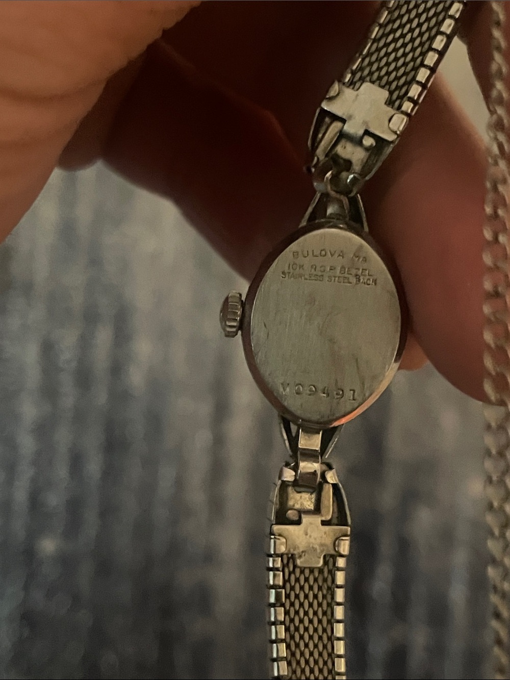 Elegant Silver Tone Ladies Bracelet Watch - Picture 2 of 14